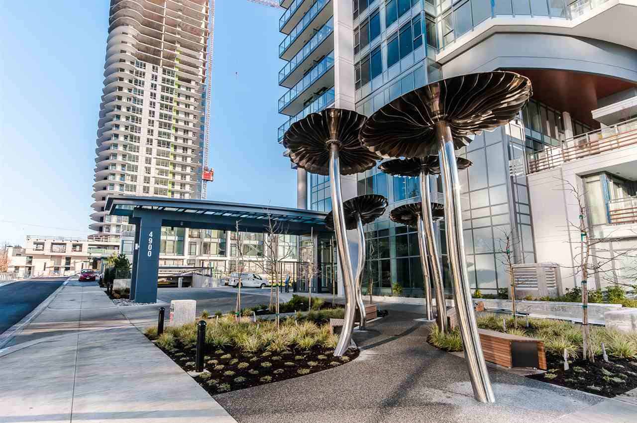 Studio in Burnaby The Park Metrotown